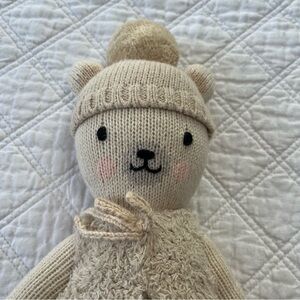 Stella the Polar Bear Cuddle + Kind